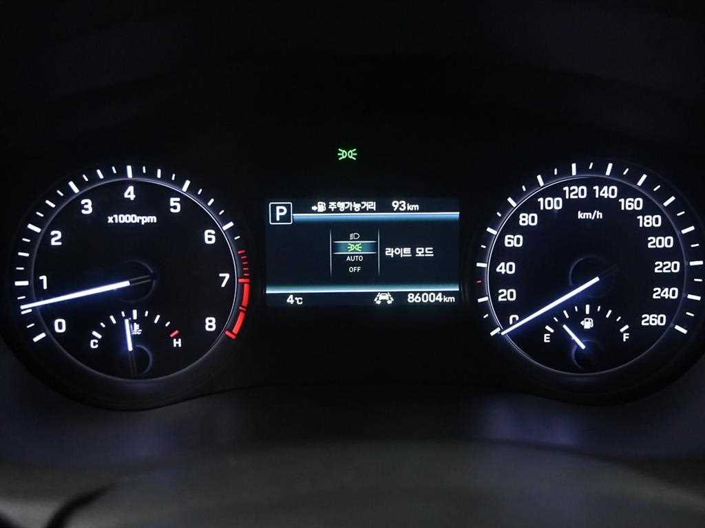 Genesis G80 - Vista 8