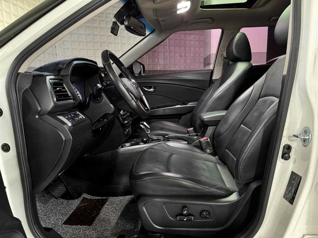 Ssangyong Tivoli - Vista 6