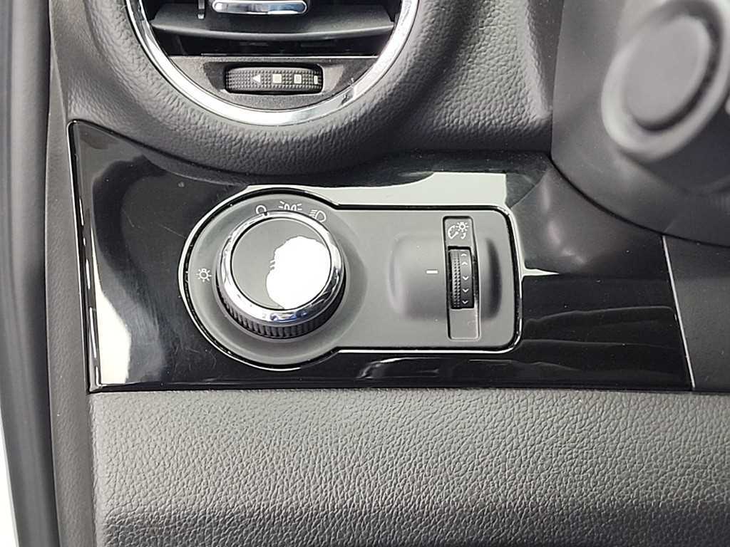 Chevrolet Orlando 2015 Blanco - Importación desde Corea - HF Imports Iquique - Foto 18