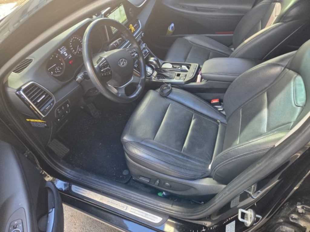 HYUNDAI Grandeur - Vista 10