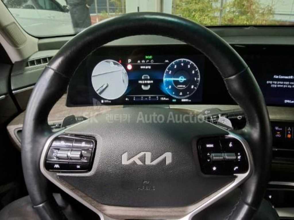 KIA K8 - Vista 7