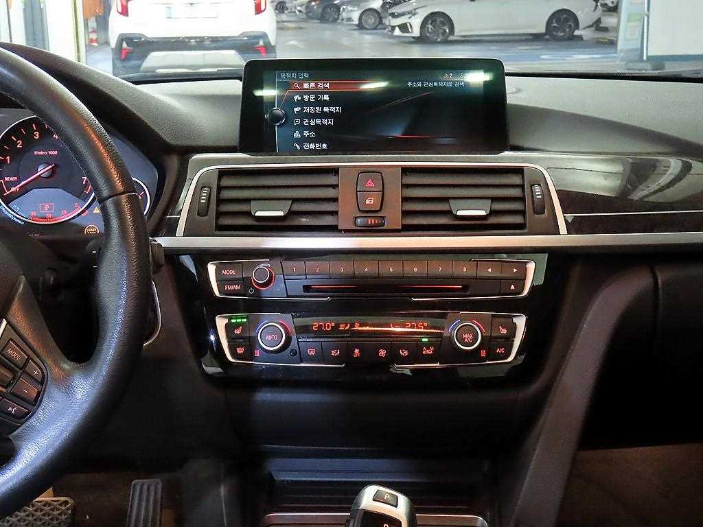 BMW 3 series - Vista 11