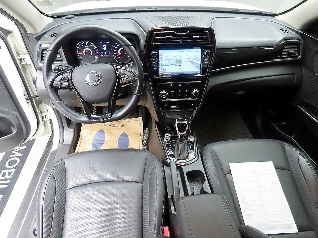 Ssangyong Tivoli - Vista 7