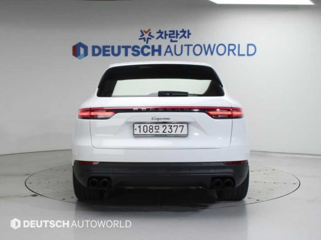 Porsche Cayenne - Vista 4