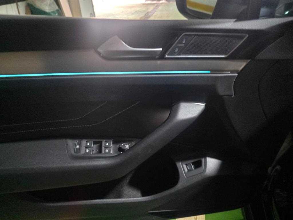 Volkswagen Passat - Vista 8