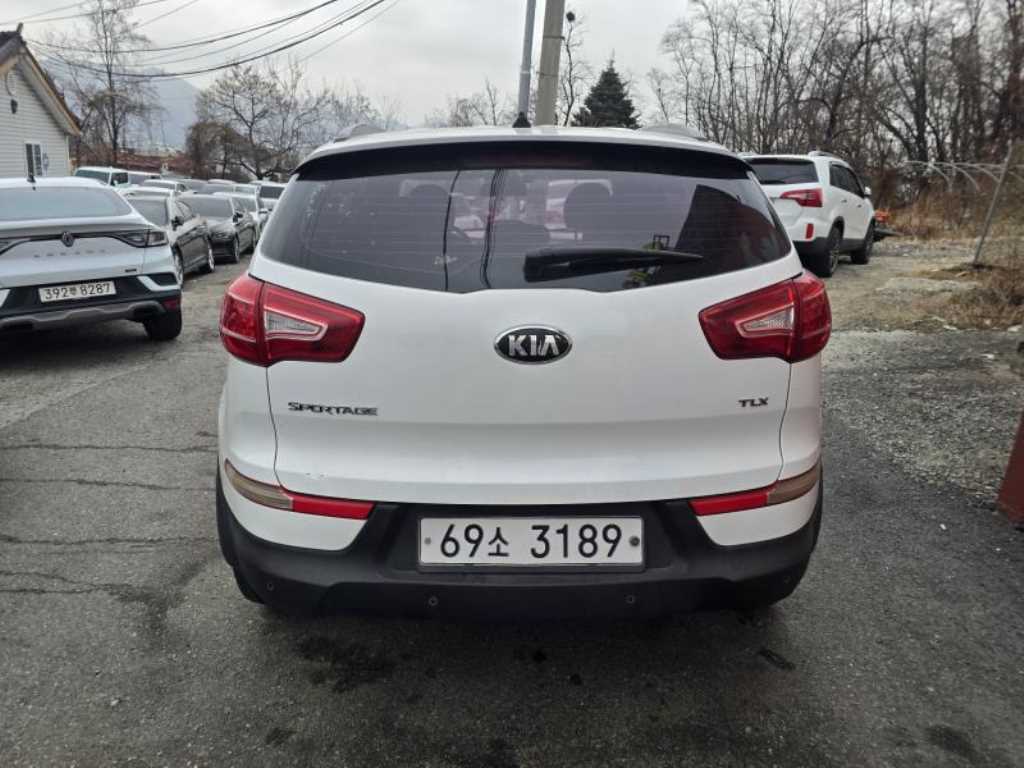 KIA Sportage - Vista 5