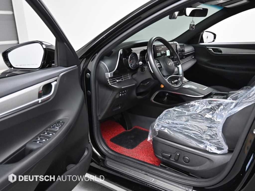 HYUNDAI Grandeur - Vista 11