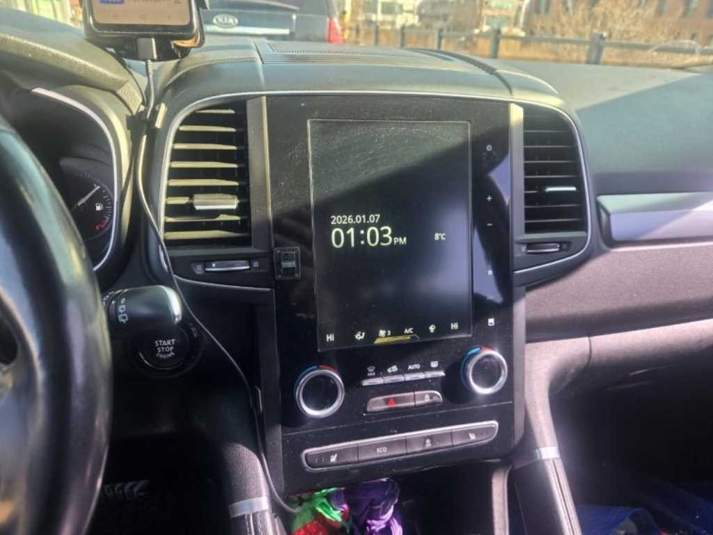 SAMSUNG QM6 - Vista 6