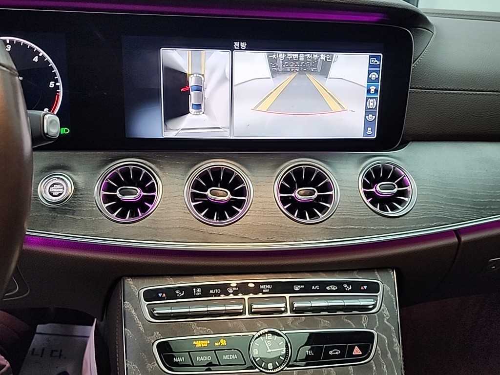 Mercedes Benz CLS Class - Vista 10