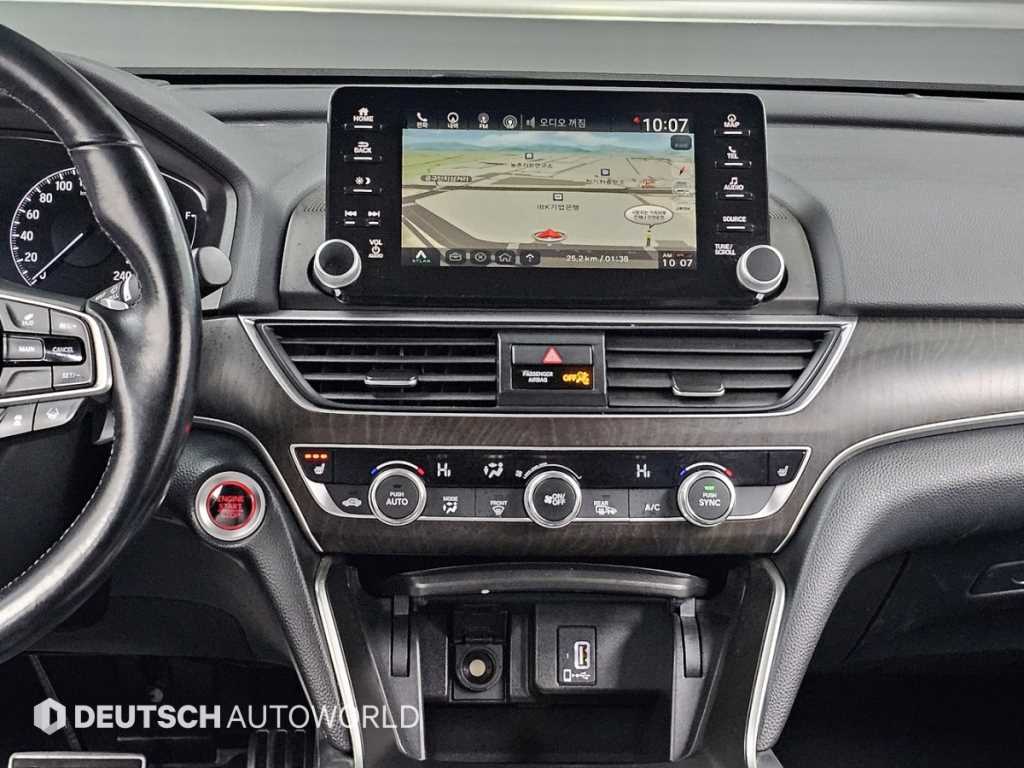 Honda Accord 2020 Blanco - Importación desde Corea - HF Imports Iquique - Foto 14