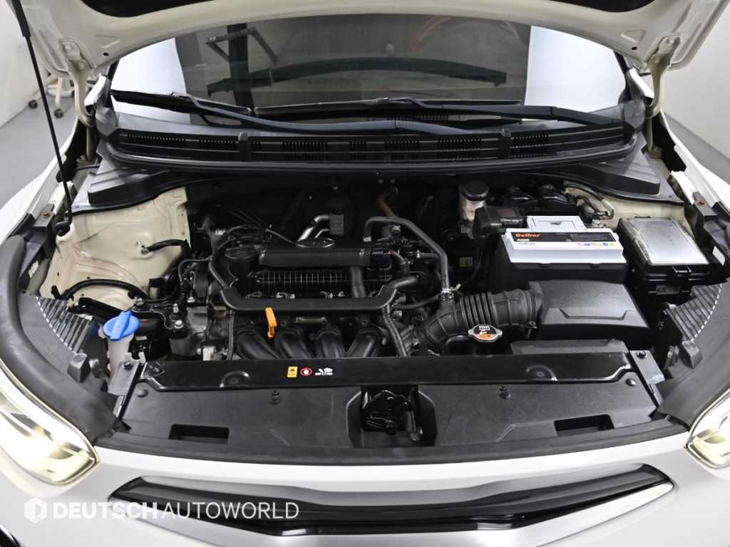 KIA Stonic - Vista 6