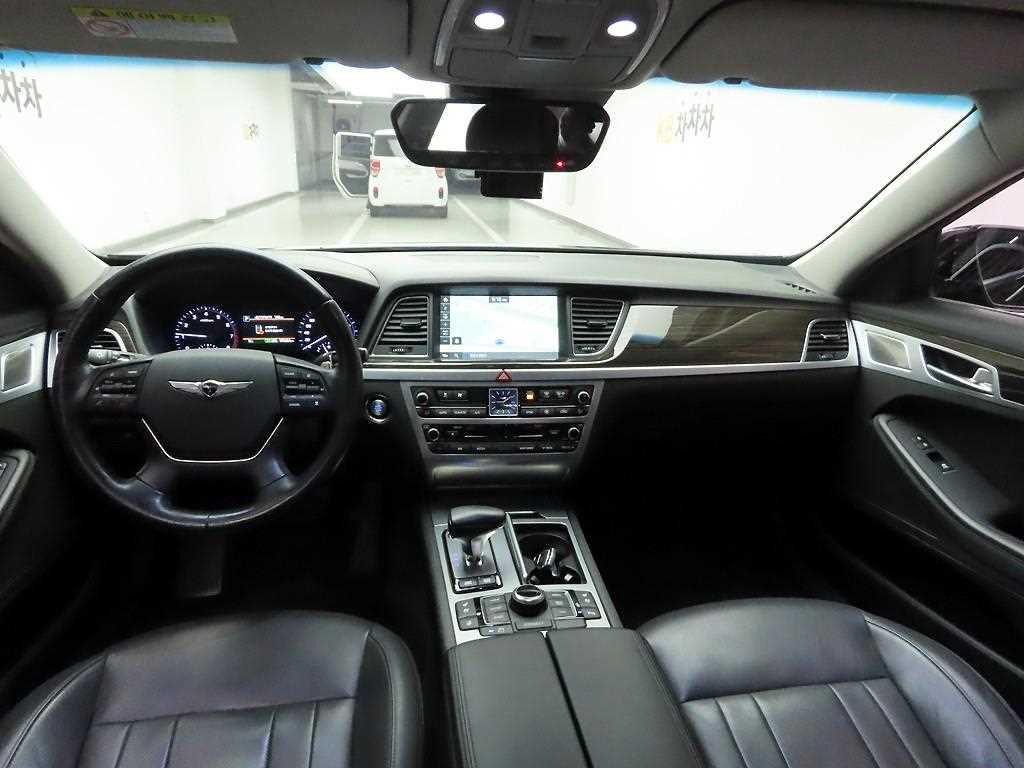 Genesis G80 - Vista 7