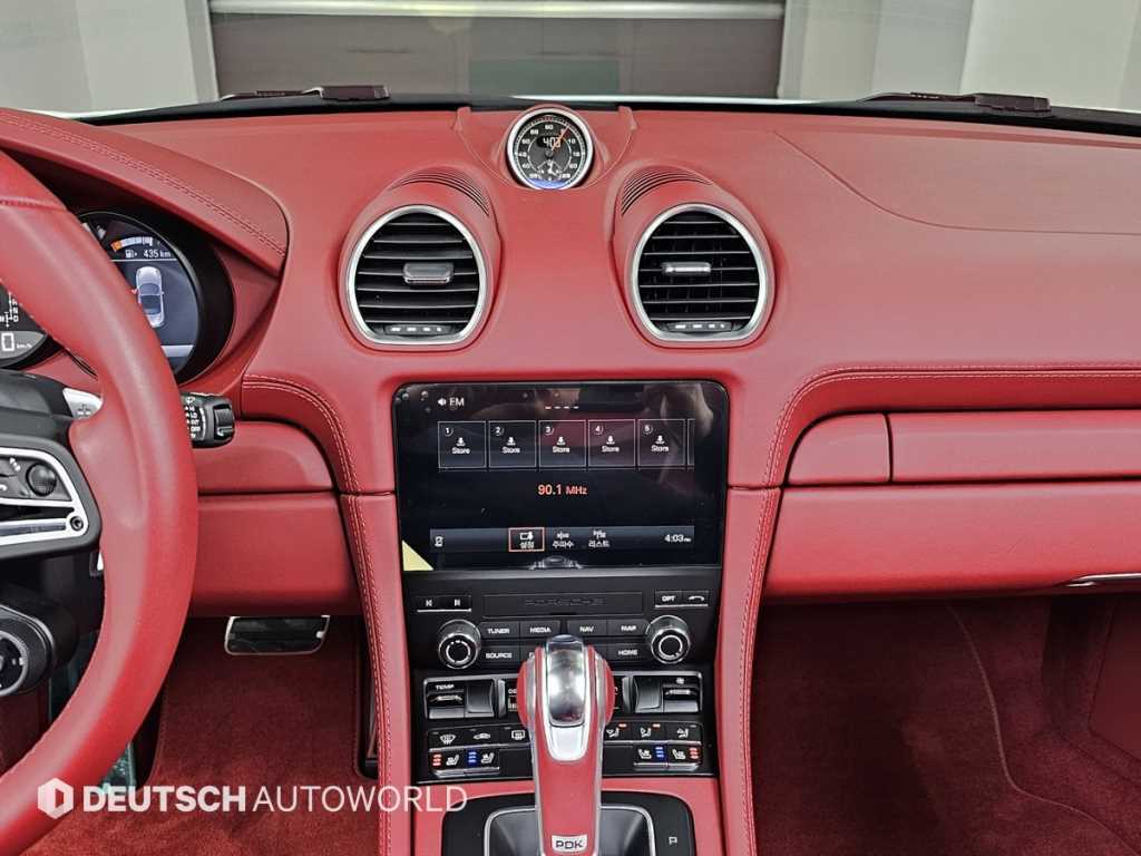 Porsche 718 2024 Blanco - Importación desde Corea - HF Imports Iquique - Foto 14