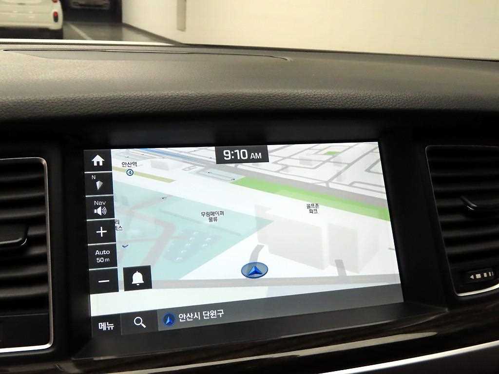 Genesis G80 - Vista 9