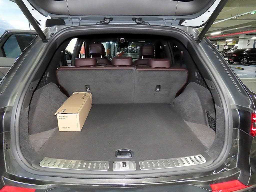 Genesis GV70 2023 Gris - Importación desde Corea - HF Imports Iquique - Foto 16