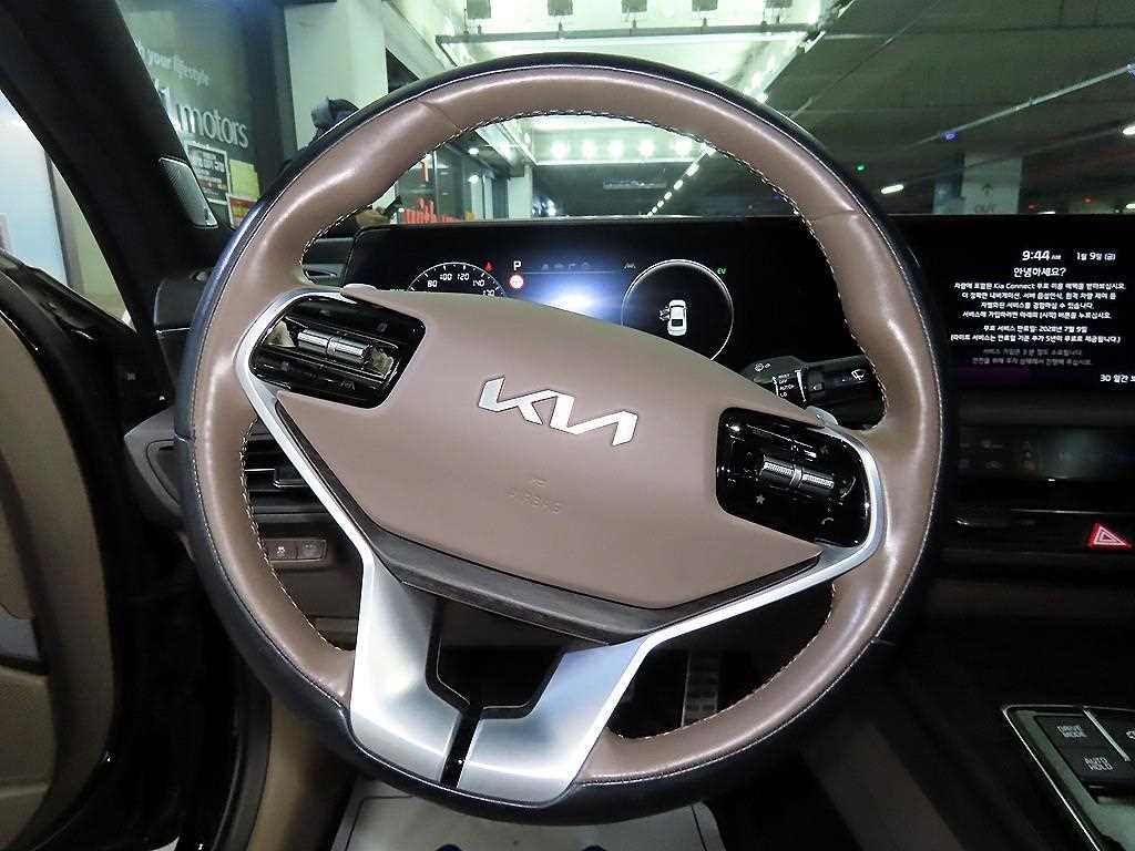 KIA K8 - Vista 8