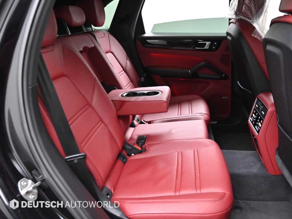 Porsche Cayenne - Vista 12