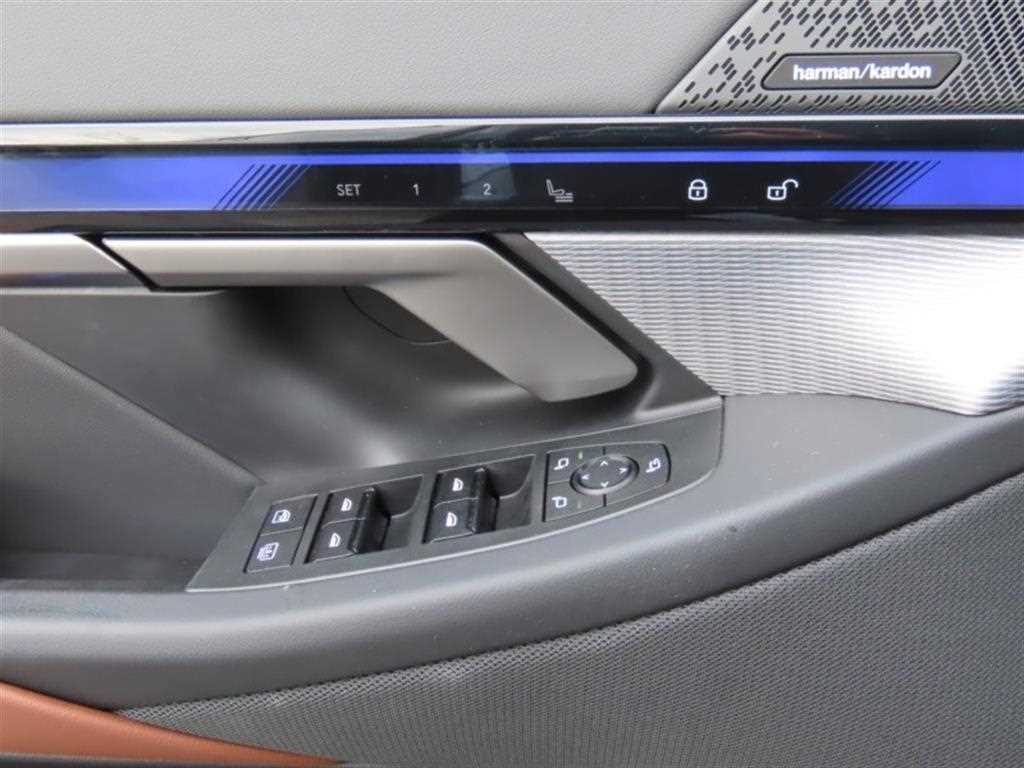 BMW 5 Series - Vista 11