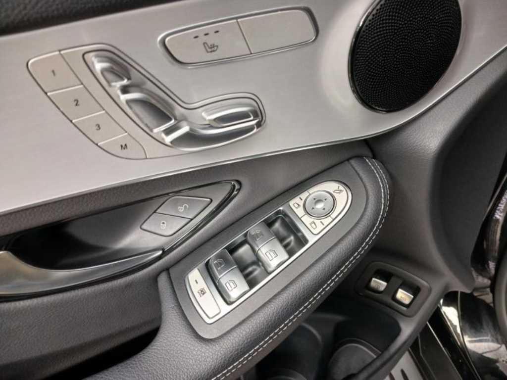 Mercedes Benz GLC Class - Vista 9