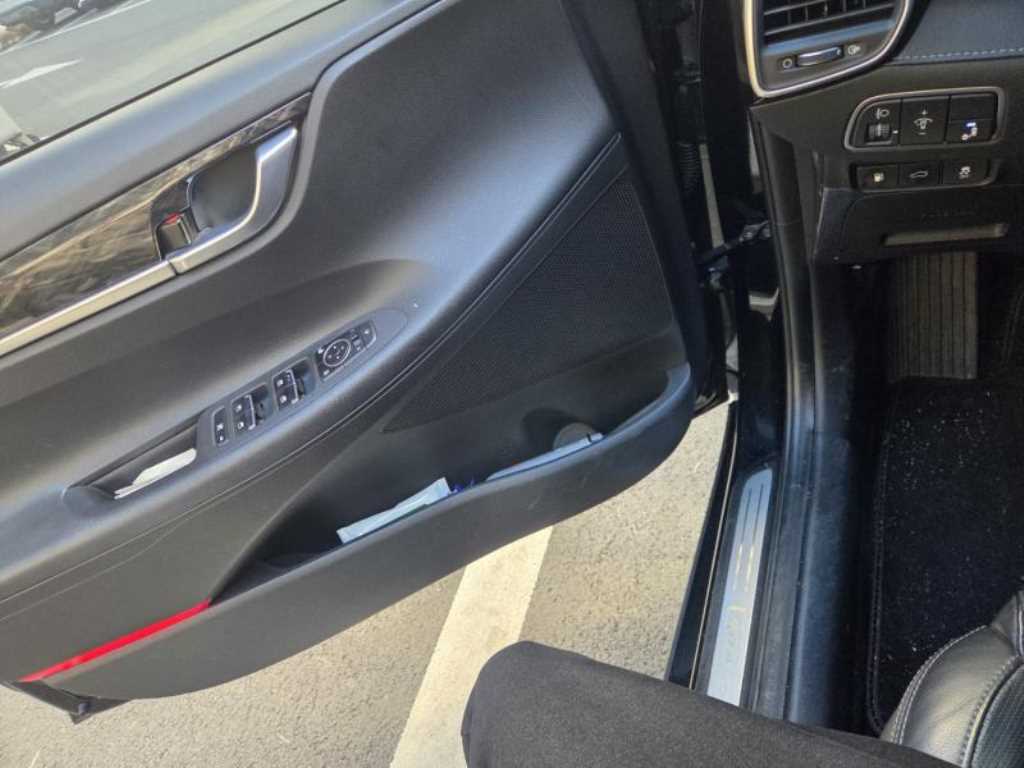 HYUNDAI Grandeur - Vista 9