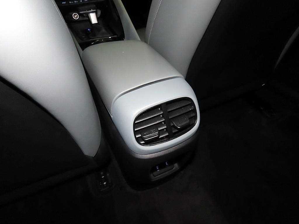 HYUNDAI Avante 2025 Blanco - Importación desde Corea - HF Imports Iquique - Foto 18