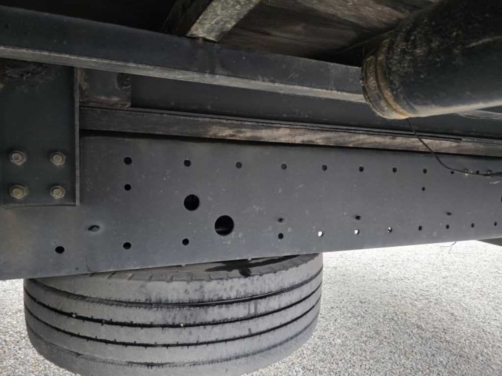 medium and large cargo truck 2011 Blanco - Importación desde Corea - HF Imports Iquique - Foto 17