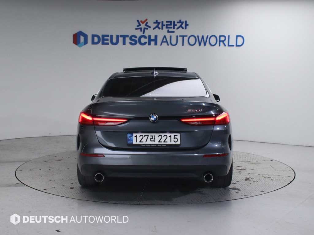 BMW 2 series - Vista 4