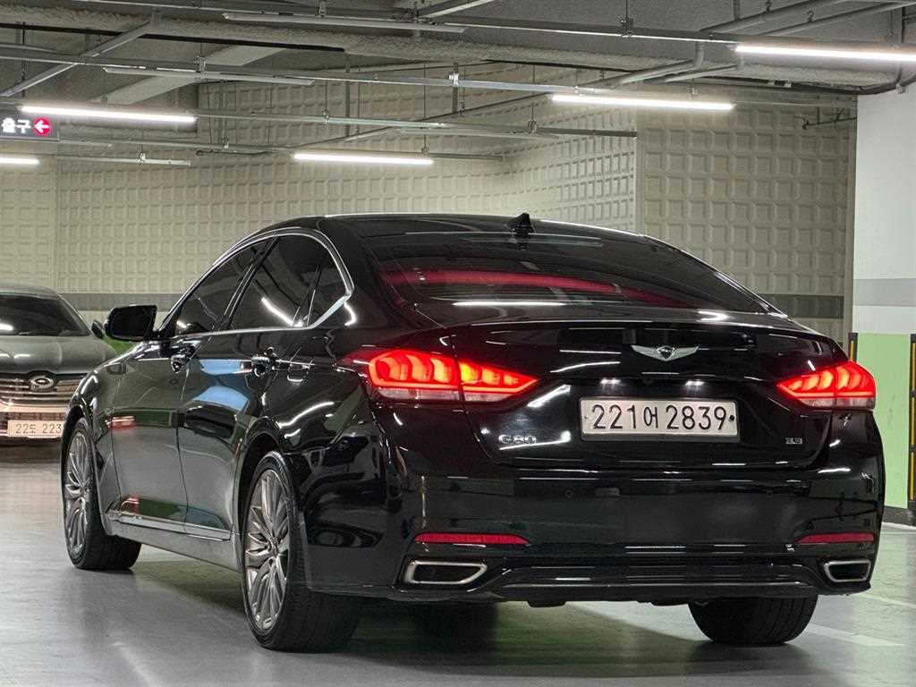 Genesis G80 - Vista 4