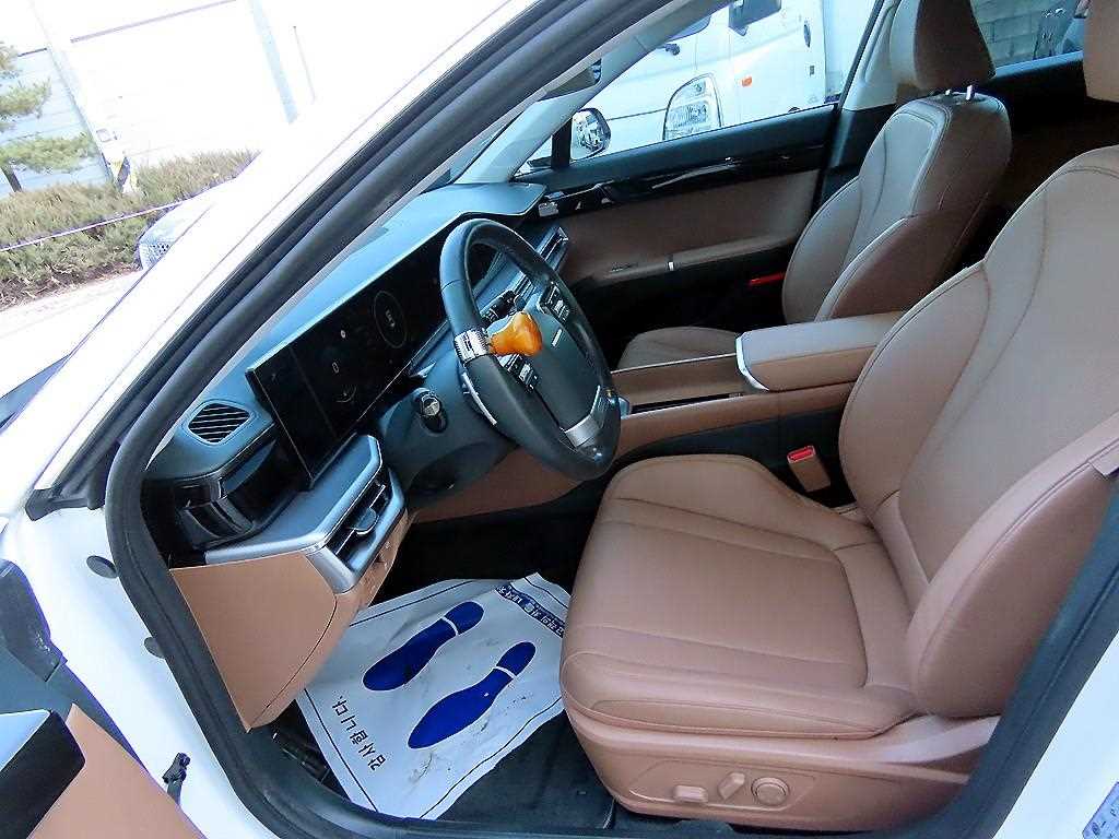 HYUNDAI Grandeur - Vista 5