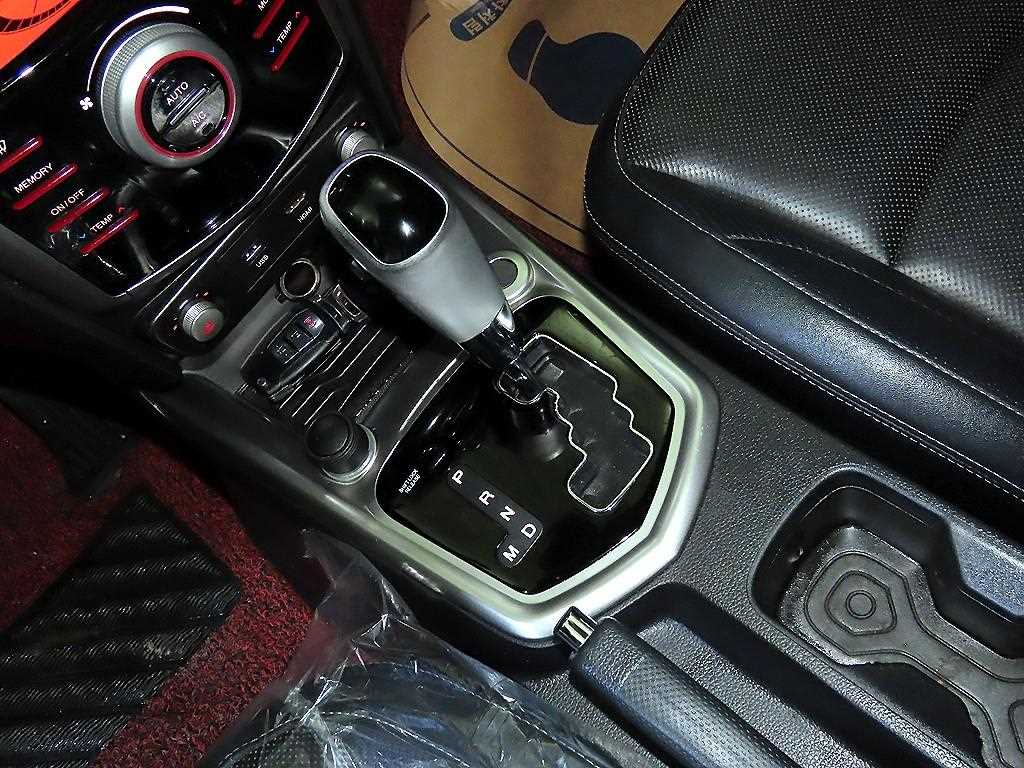 Ssangyong Tivoli - Vista 12