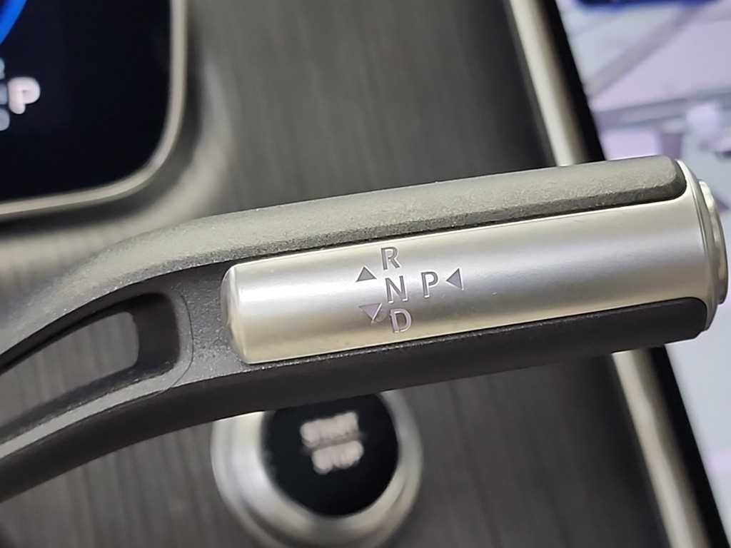 Mercedes Benz EQS - Vista 8