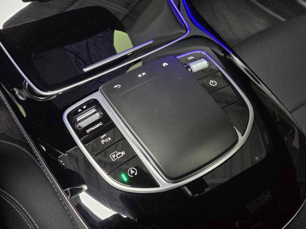 Mercedes Benz E class 2021 Negro - Importación desde Corea - HF Imports Iquique - Foto 17