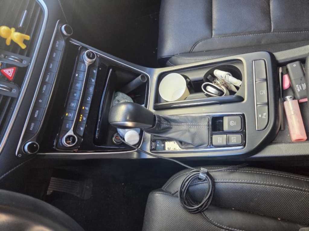 HYUNDAI Grandeur - Vista 8