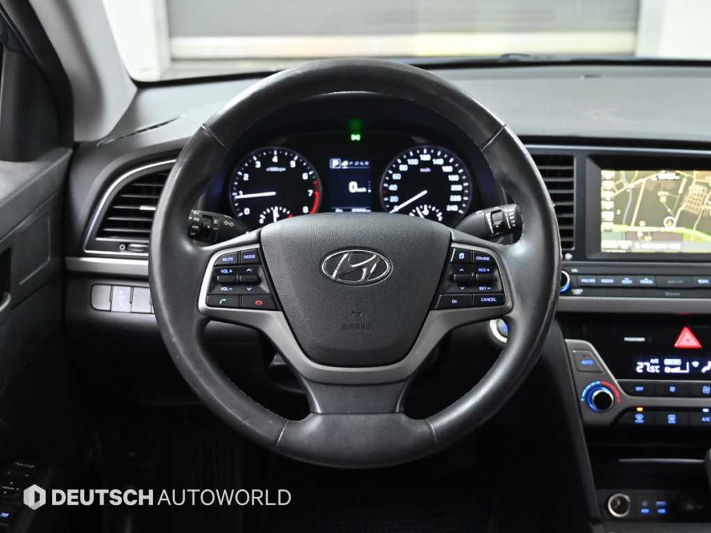 HYUNDAI Avante 2016 Azul - Importación desde Corea - HF Imports Iquique - Foto 13