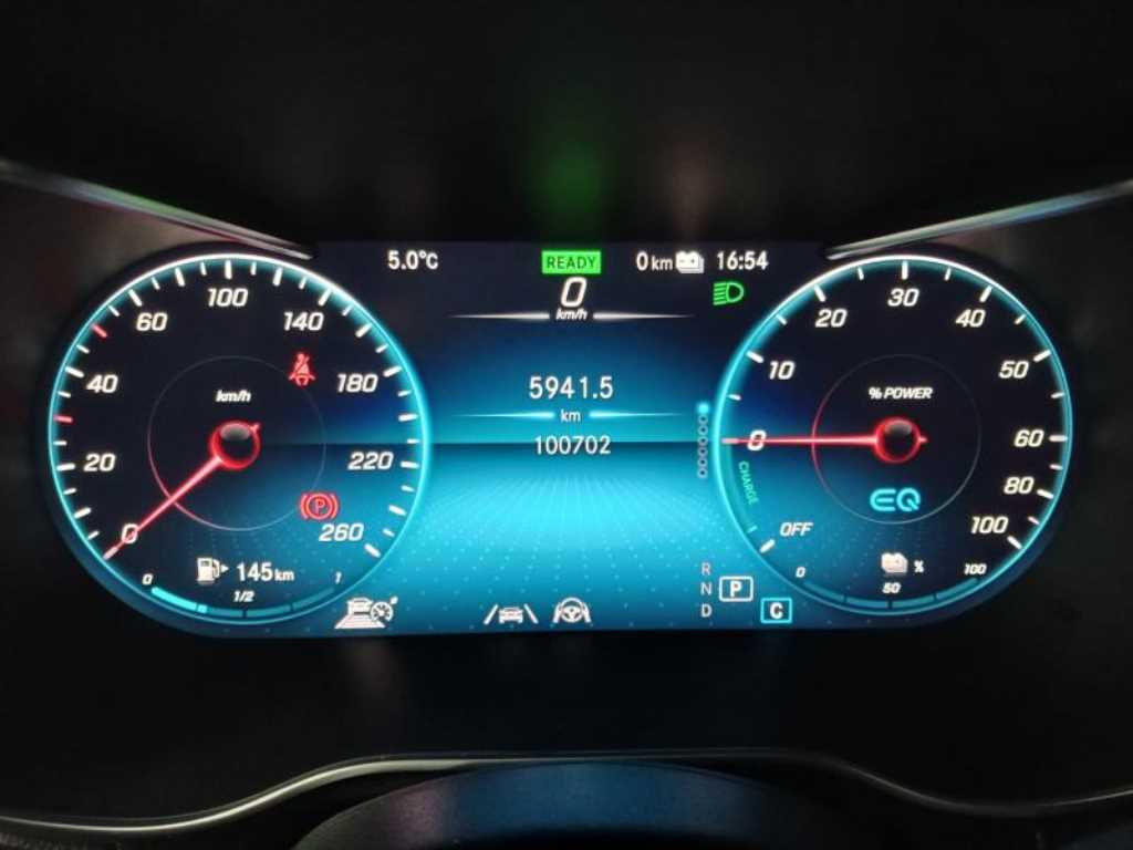 Mercedes Benz GLC Class - Vista 10