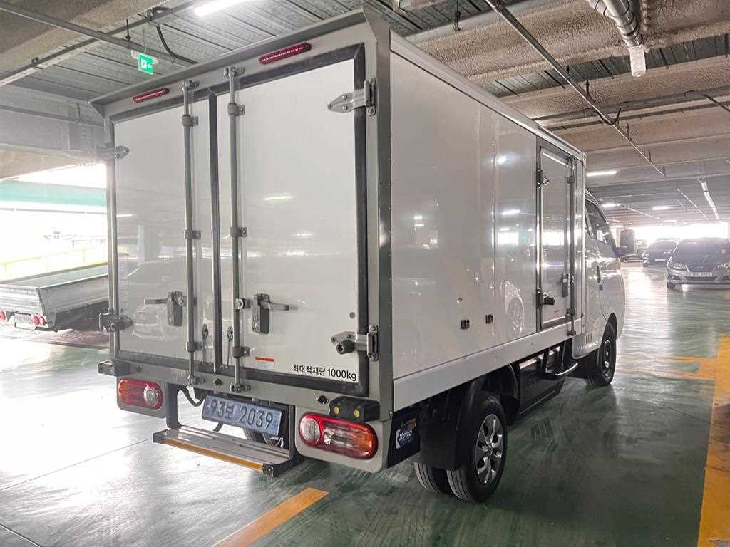 Small Truck Normal Box(Low Deck) - Vista 5