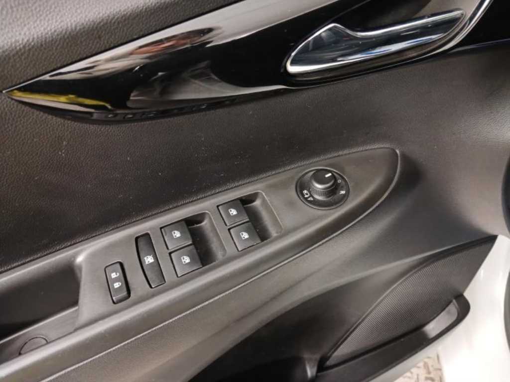 Chevrolet Spark - Vista 10