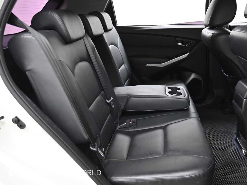 Ssangyong Korando - Vista 12