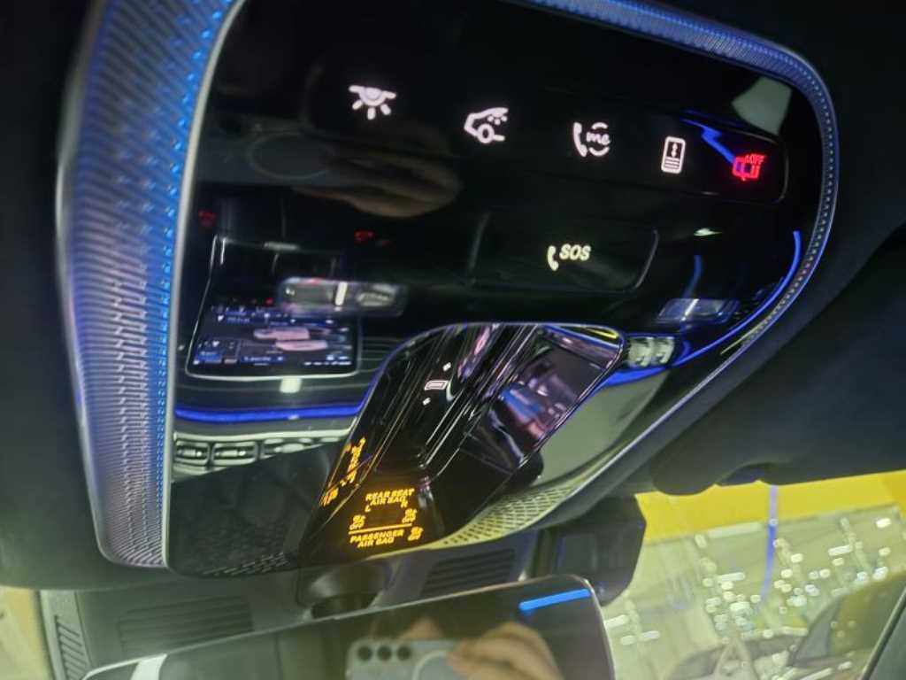 Mercedes Benz S Class - Vista 10