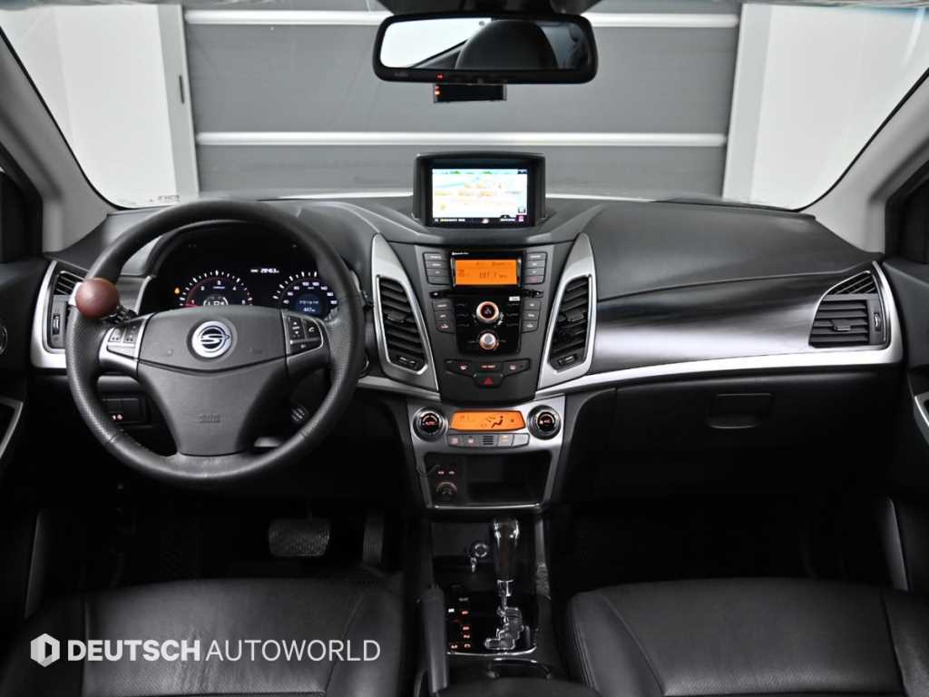 Ssangyong Korando - Vista 7