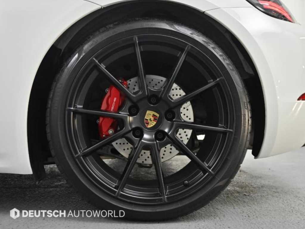 Porsche 718 - Vista 5