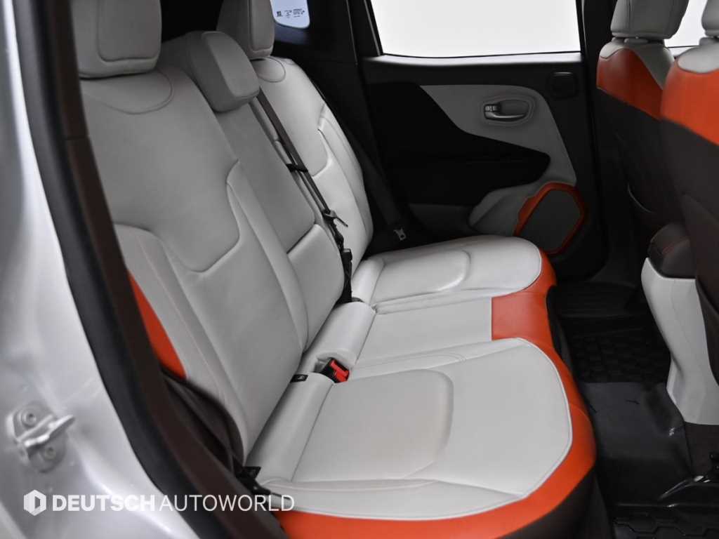 Jeep Renegade - Vista 12