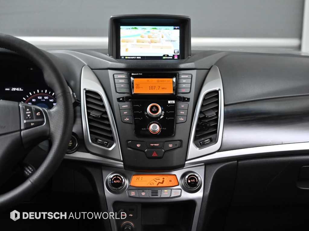 Ssangyong Korando 2014 Blanco - Importación desde Corea - HF Imports Iquique - Foto 14