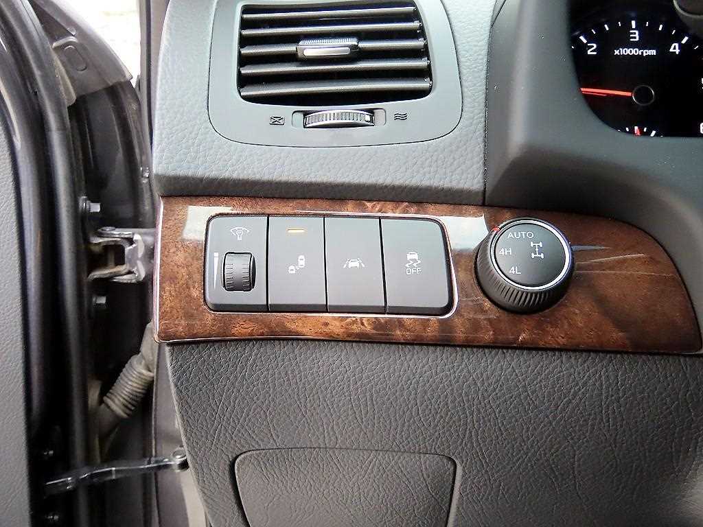 KIA Mohave - Vista 12