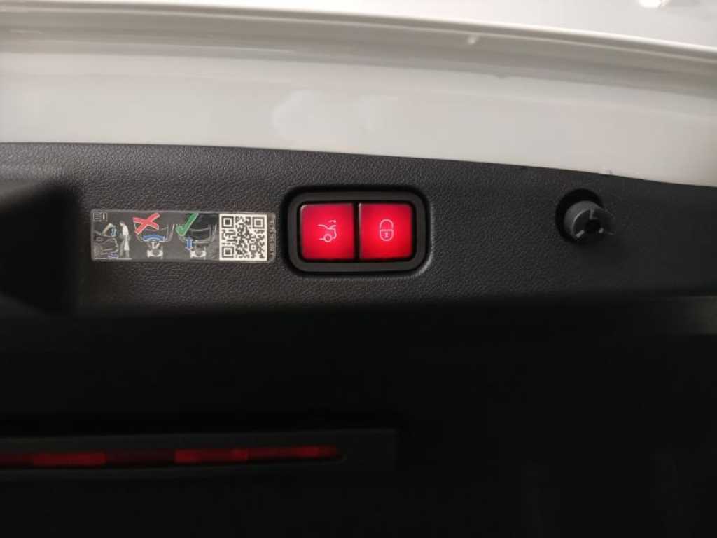 Mercedes Benz E class 2024 - Importación desde Corea - HF Imports Iquique - Foto 17