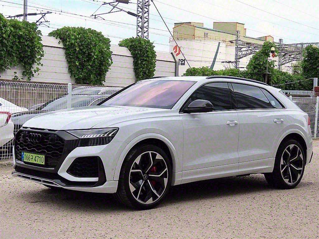 Audi RSQ8 - Vista 2