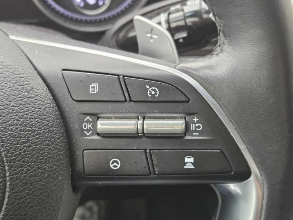 HYUNDAI Grandeur - Vista 7