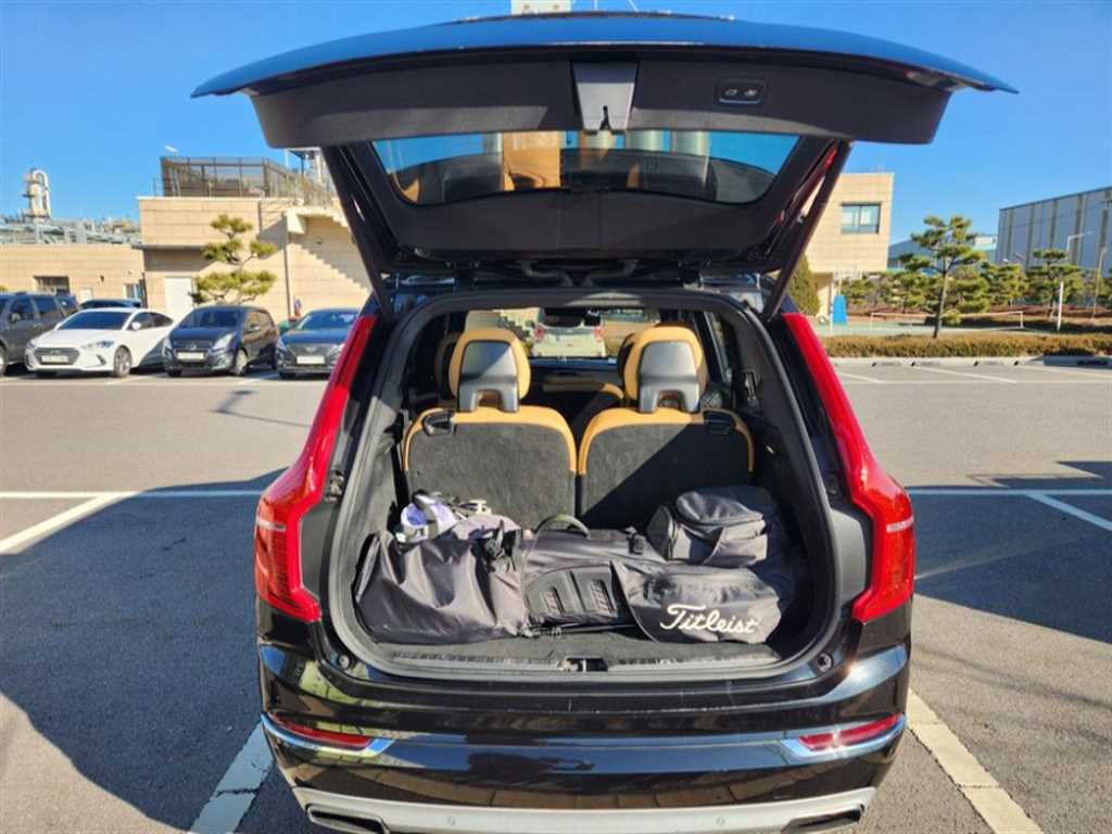 Volvo XC90 - Vista 3