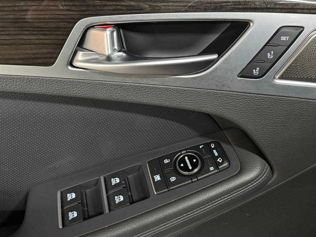 Genesis G80 - Vista 6