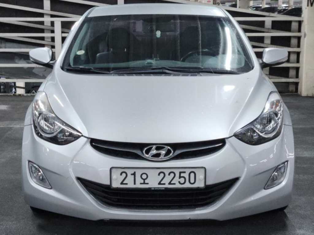 HYUNDAI Avante 2013 Plateado - Importación desde Corea - HF Imports Iquique - Foto 1